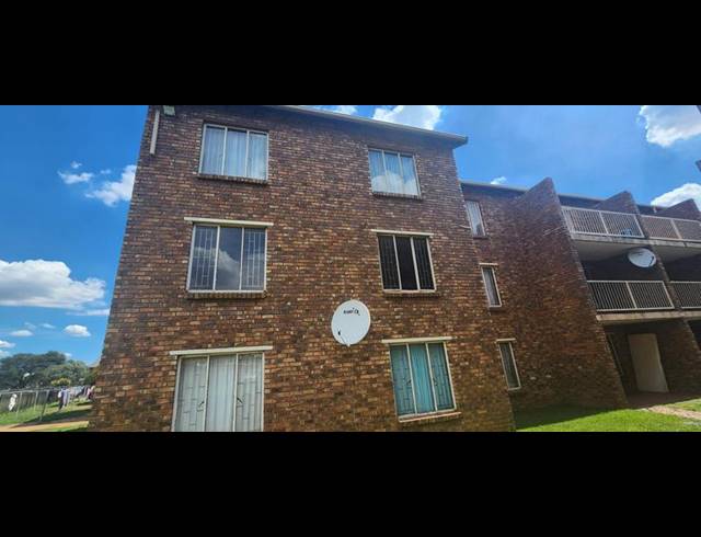 3 BEDROOM APARTMENT FOR SALE IN ELSPARK